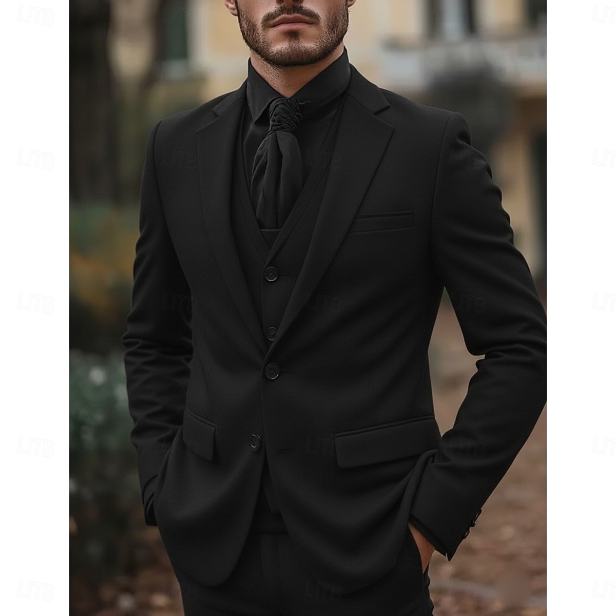 Herren Geschäft Business-Anzüge Gekerbtes Revers Schwarz Dunkelblau Formell Einfarbig Figurbetonter Schnitt 3-teilig 2025 - $139.99 –P1