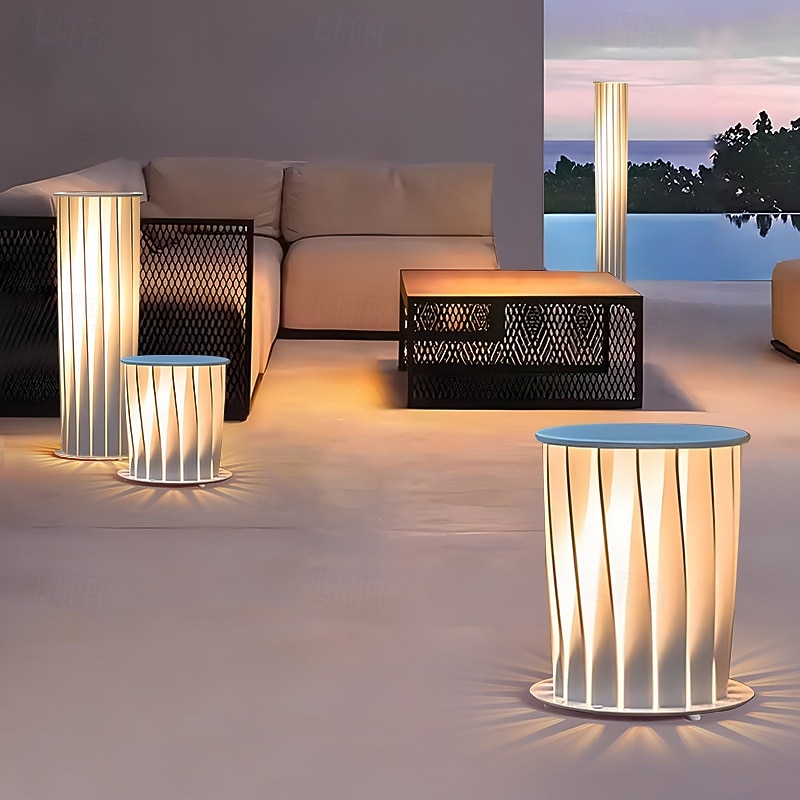 Lanterne métallique torsadée à LED, imperméable, blanche, moderne, éclairage de pelouse de 2026 ? $282.99 –P5