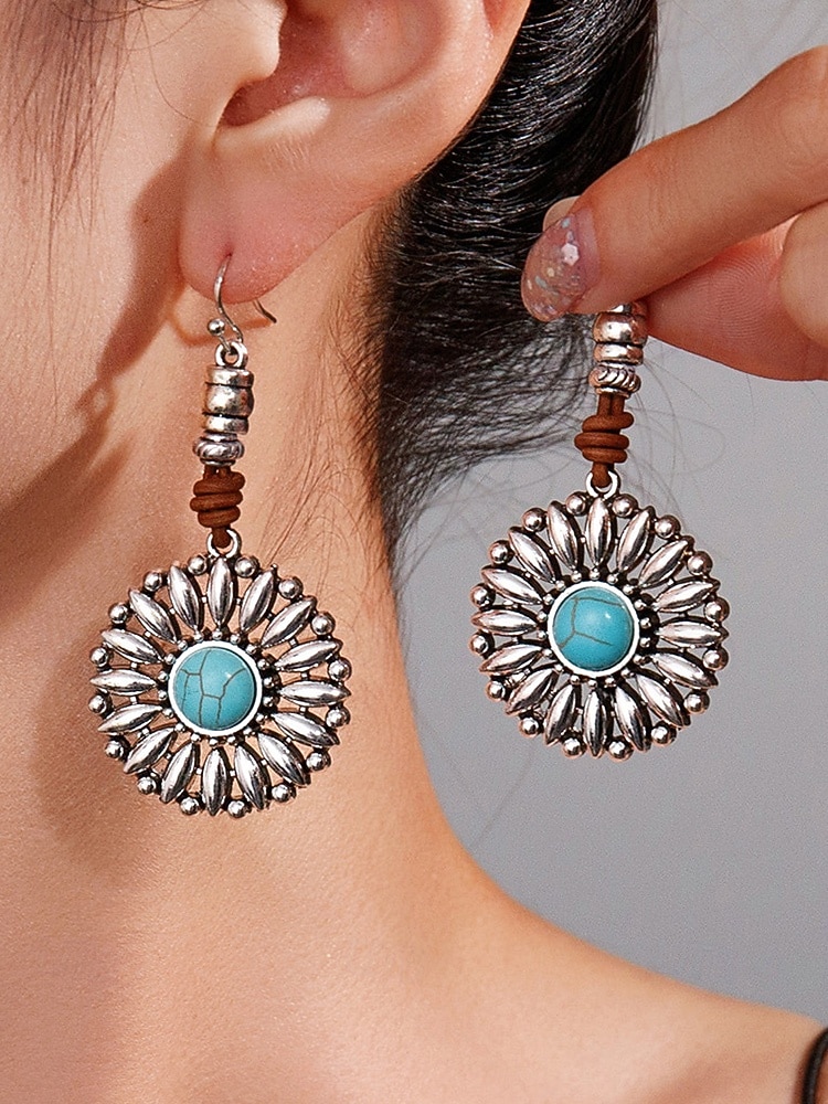 Boheemse oorbellen met bloemen en turquoise steen voor dames, vintage oorbellen van legering voor casual gebruik, op het strand en op feestjes 2026 - $7.99 –P3