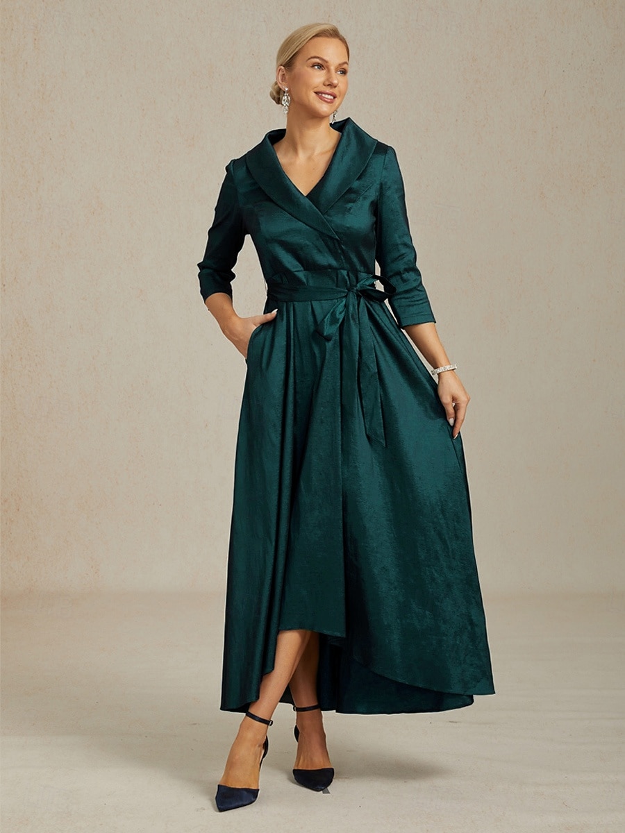Femmes Robe Maxi Robe de Soirée Élégant ancien Coupe régulière Couleur Unie Manche 3/4 Col en V Vert Emeraude Automne Hiver de 2025 ? $129.99 –P1