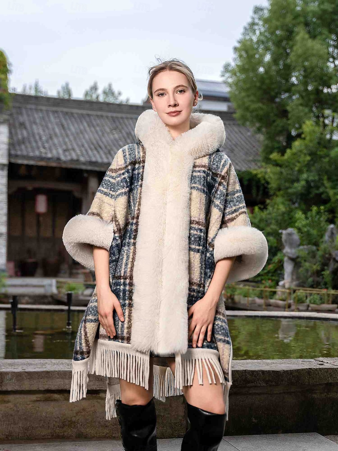 Pälssjalar och boleros Ledigt vardag Håller värmen Halvlång ärm Fladdermusärm Polyester Brudsjalar Med Tofs Till Speciellt Tillfälle Höst vinter 2025 - $64.99 –P10