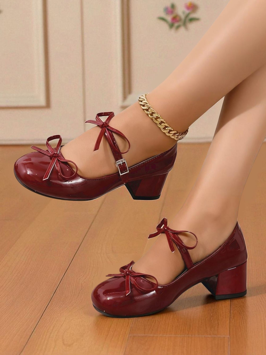 Damesko med burgunderfargede Mary Jane-hæler i lakkskinn – vintage pensko fra 50-tallet med blokkhæl og spenne for jenter, cosplay og festantrekk 2026 - $32.99 –P2