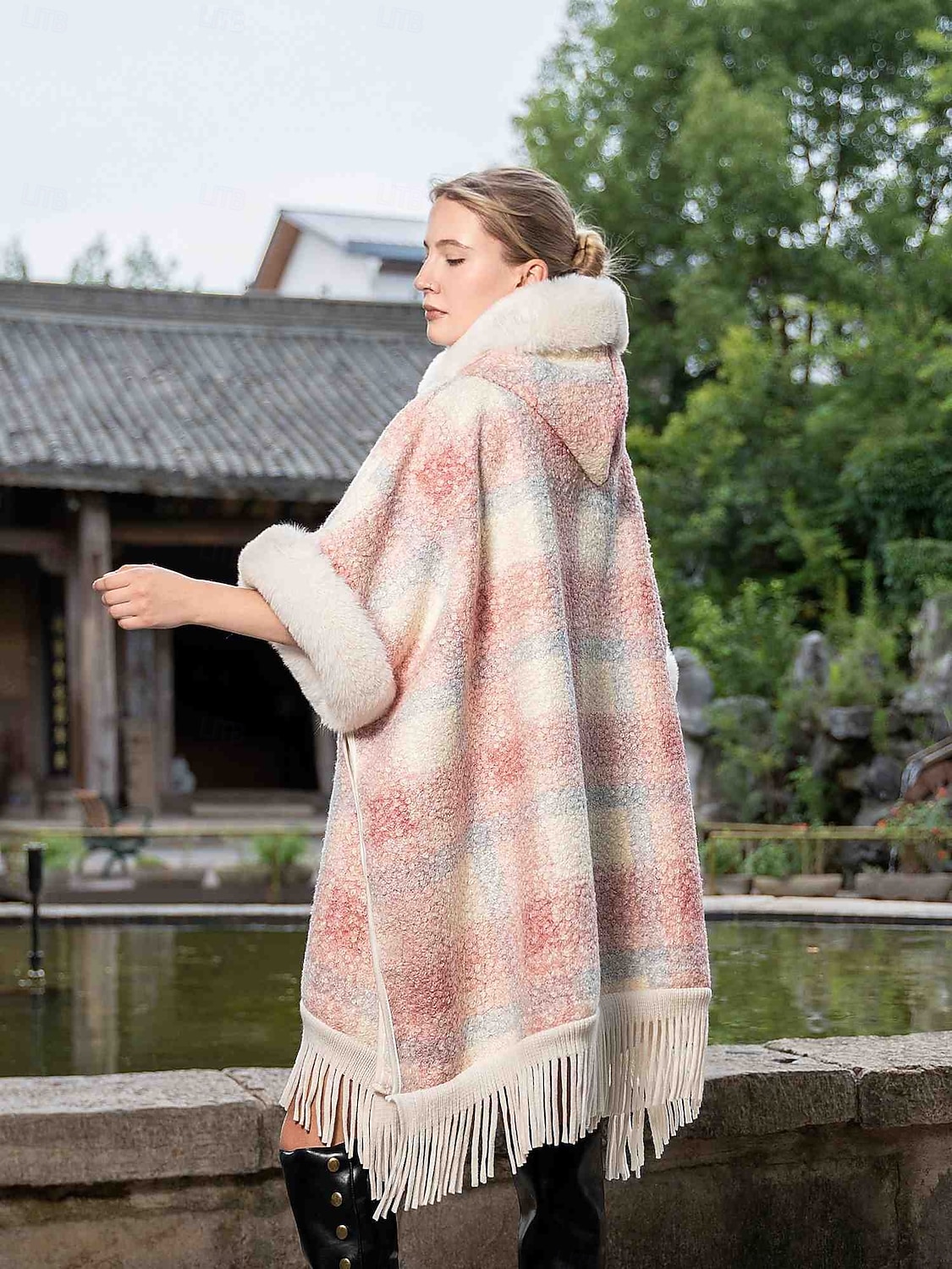 Pälssjalar och boleros Ledigt vardag Håller värmen Halvlång ärm Fladdermusärm Polyester Brudsjalar Med Tofs Till Speciellt Tillfälle Höst vinter 2025 - $64.99 –P5