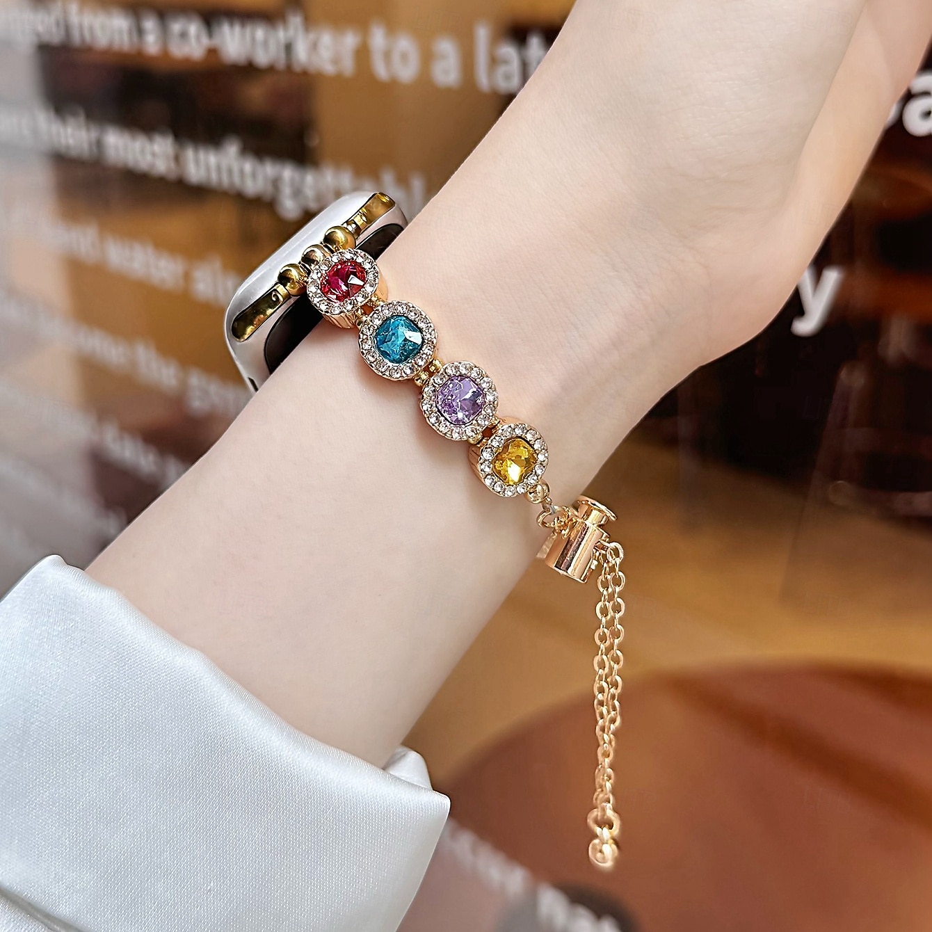 Pulseira de joias Compatível com Pulseira Apple Watch 38mm 40mm 41mm 42mm 44mm 45mm 49mm Feminino Purpurina Cristal Com Strass pulseira de substituição para iwatch Ultra 2 Series 9 8 7 SE 6 5 4 3 2 1 de 2026 por $17.99 –P14