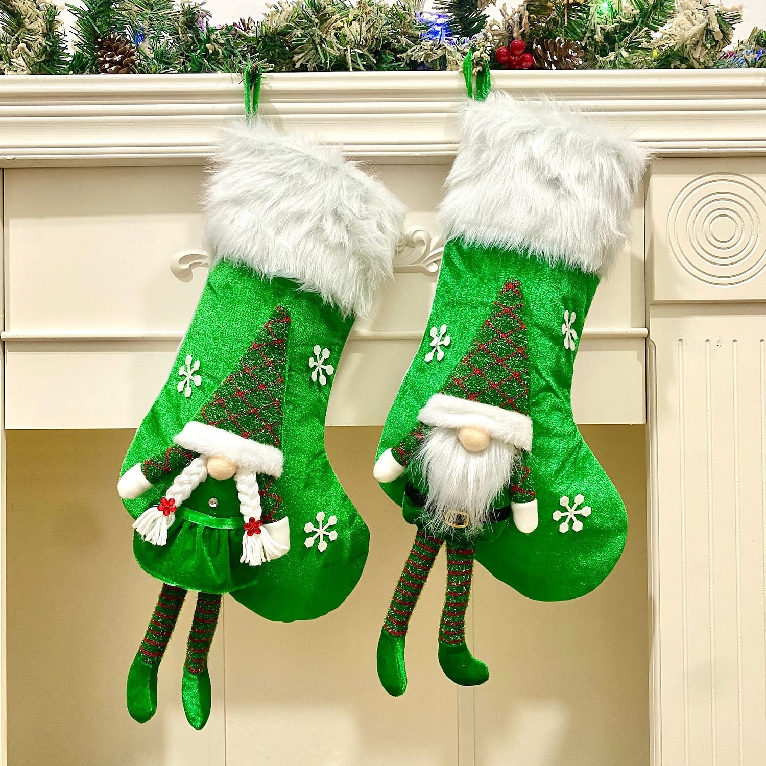 Bas de Noël à longues jambes, bas tricotés sans visage, vieux homme, bas décoratifs en tissu doux rouge et vert, idéal pour les fêtes de Noël et du Nouvel An de 2025 ? $15.49 –P5