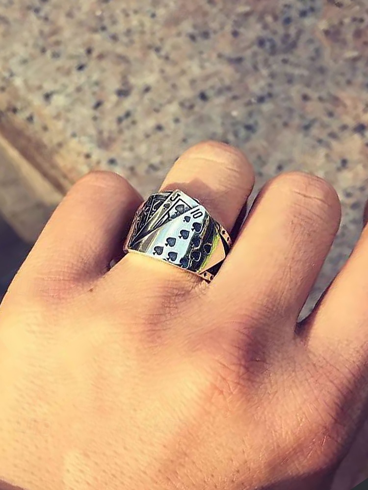 Pánský pokerový prsten z lehké slitiny – nastavitelný pásek s vintage designem hracích karet, vhodný pro gotický, punkový styl, párty a běžné nošení 2025 - $7.99 –P2