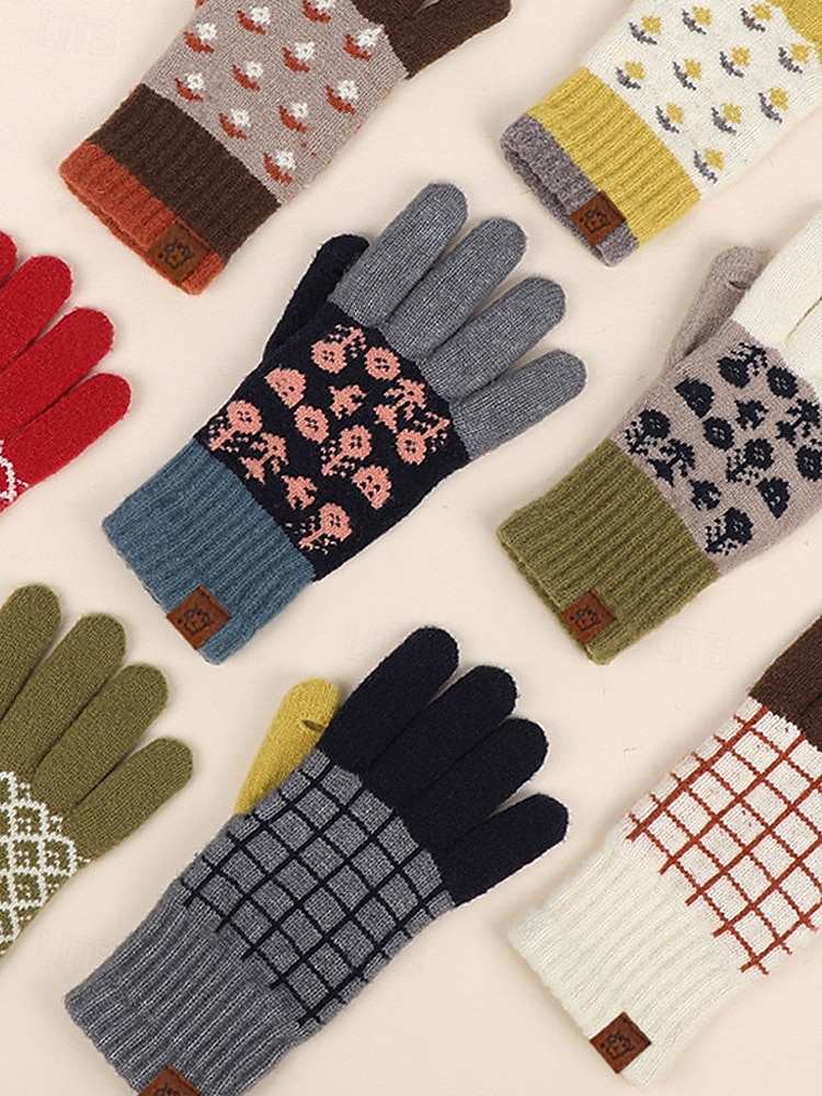 gants d'hiver tricotés pour femmes avec fonction écran tactile, mitaines en laine chaudes en plusieurs couleurs, cadeau de Noël pour l'extérieur, vêtements décontractés et de vacances de 2025 ? $14.99 –P7
