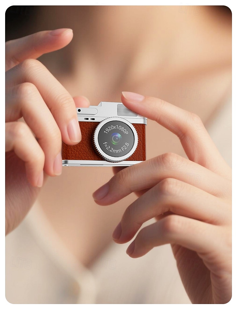 Appareil photo rétro HD 1080p de la taille d'un pouce pour l'enregistrement photo et vidéo portable équipé d'un appareil photo numérique CCD et d'un flash. de 2025 ? $32.99 –P3