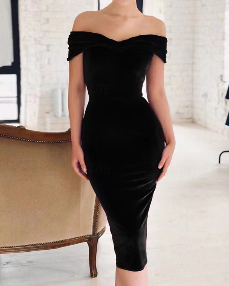 Femmes Robe Midi Robe en Velours Robe de Soirée Robe de Cocktail Robe fourreau Élégant Moderne Soirée Coupe régulière Uni Manche Courte Épaules Dénudées Noir Vin bleu marine Bleu paon Printemps de 2025 ? $26.99 –P15