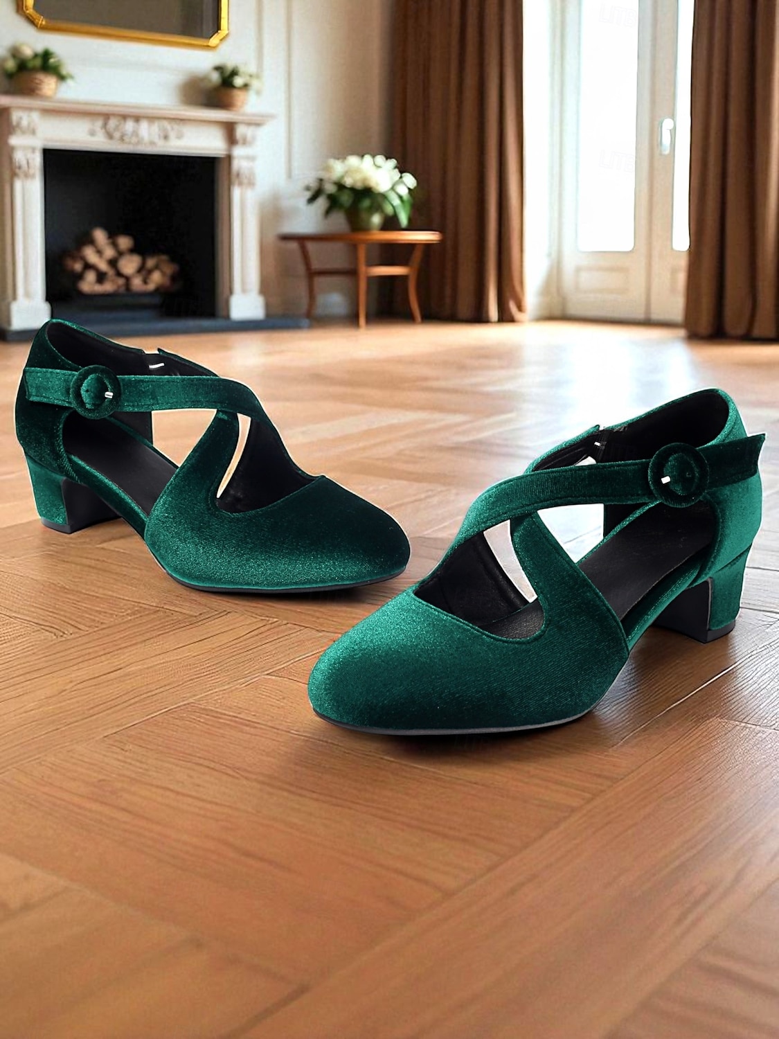 Women's Green Velvet Mary Jane Pumps – 1950s Retro Cross Strap