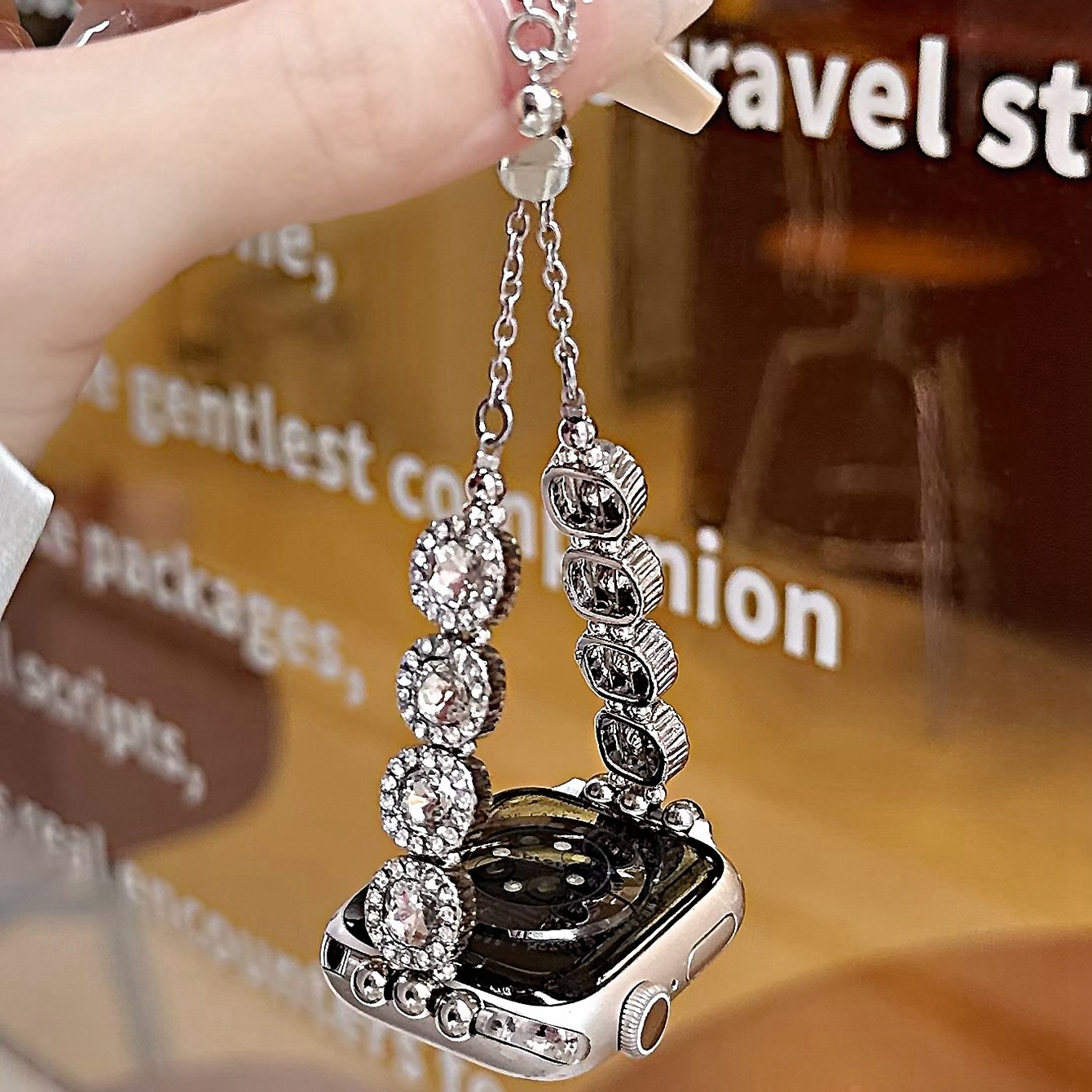 Pulseira de joias Compatível com Pulseira Apple Watch 38mm 40mm 41mm 42mm 44mm 45mm 49mm Feminino Purpurina Cristal Com Strass pulseira de substituição para iwatch Ultra 2 Series 9 8 7 SE 6 5 4 3 2 1 de 2026 por $17.99 –P5