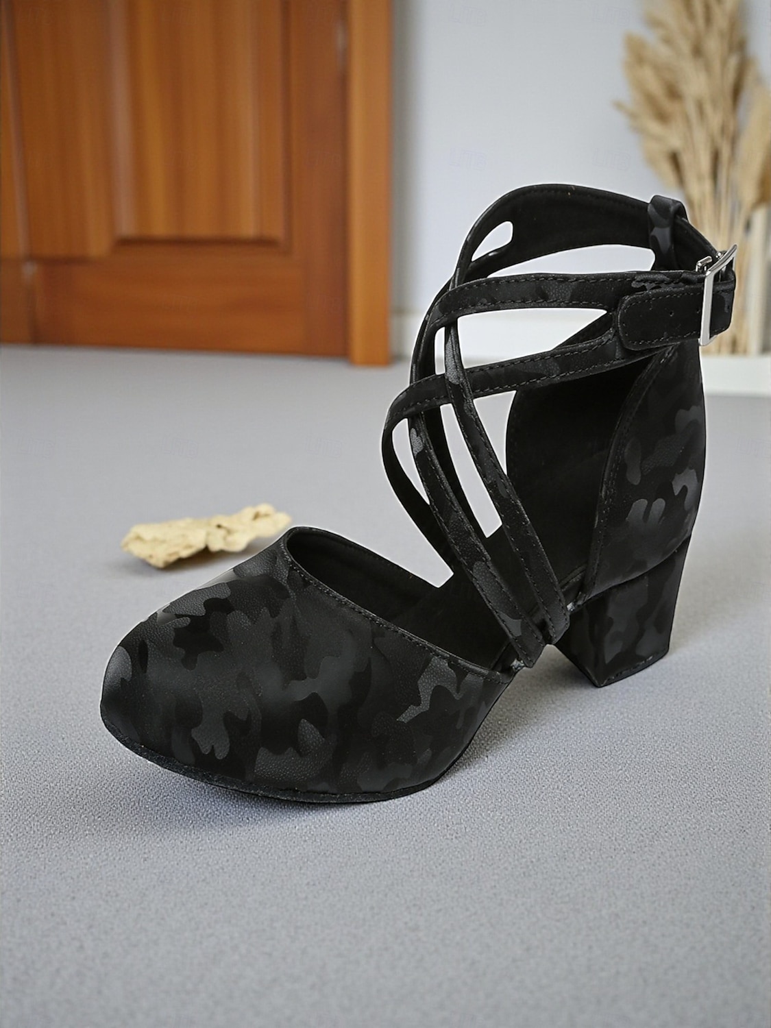 Roze dansschoenen met kruisbandjes voor dames - professionele ballroom latin hakken voor optredens en feestjes 2026 - $59.99 –P3