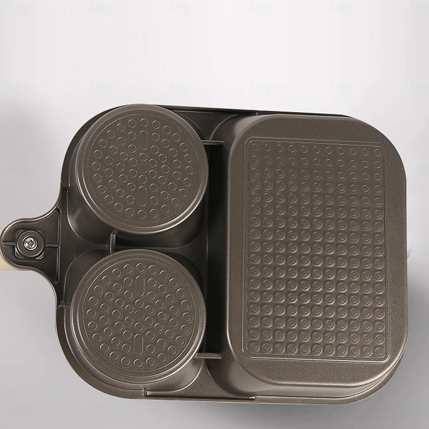 Poêle antiadhésive 3 en 1 en alliage de titane avec poignée surélevée anti-brûlure, grattoir et brosse à huile, poêle à petit-déjeuner, marmite à hamburger, poêle à petit-déjeuner multi-sections, gril de 2026 ? $33.99 –P9