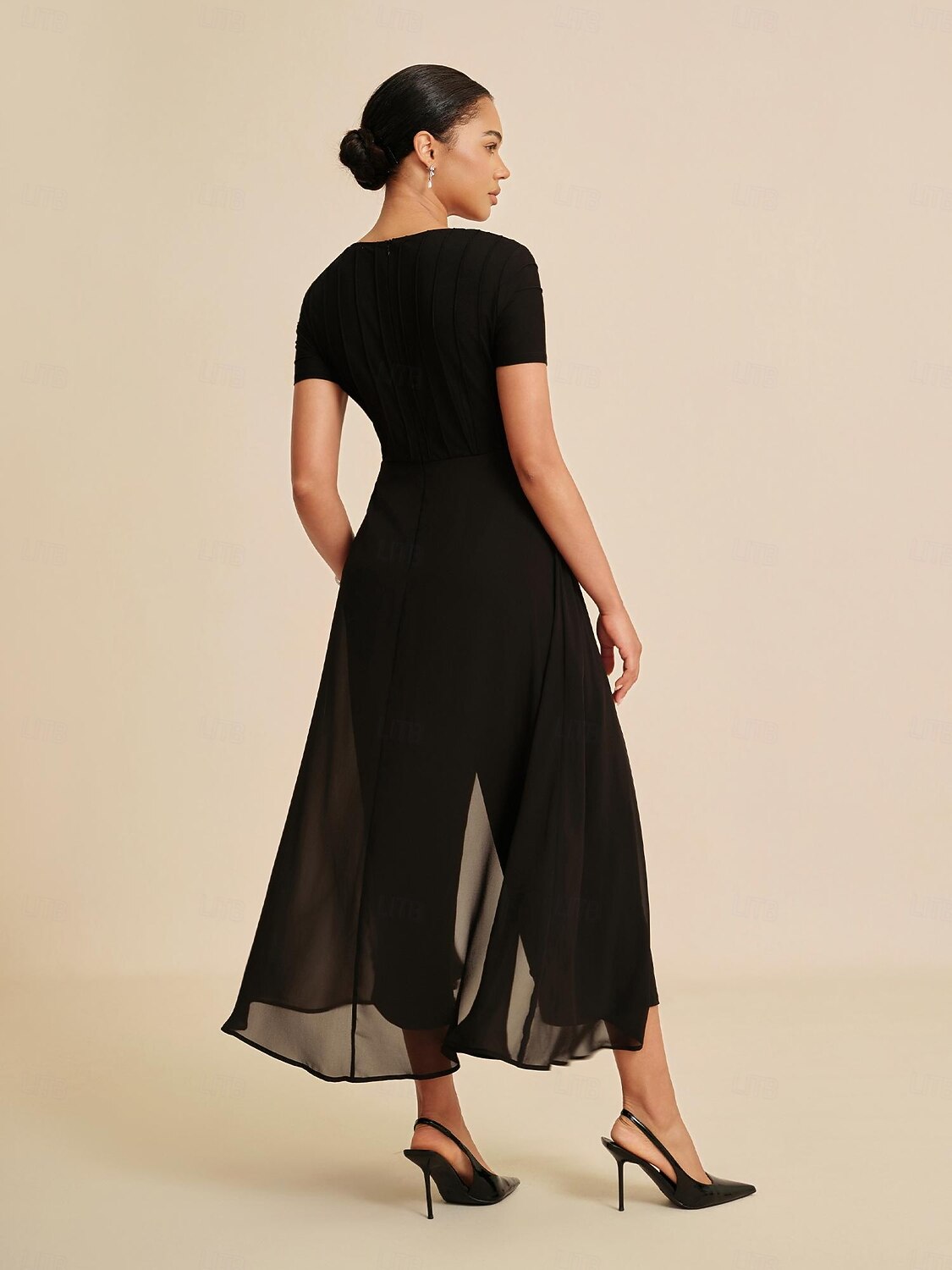 Nainen Rento mekko Musta Lyhythihainen Lyhyt hiha Tavallinen Kesä Kaikki vuodenajat V kaula-aukko Pyöreä kaula-aukko Moderni S M L 2026 - $113.99 –P6