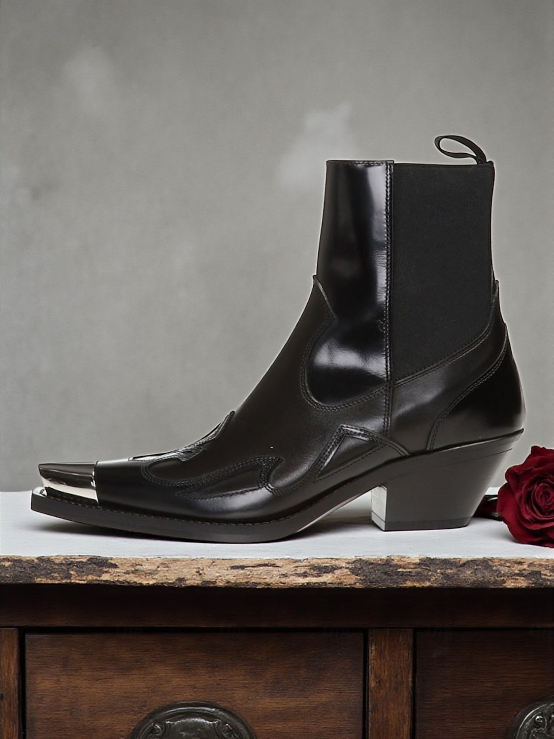 2025年 ゴールドのスタッズとメタルトゥが付いたレディースのブラックレザーウエスタンアンクルブーツ - ファッションストリートウェアやパーティーに最適なカウボーイスタイルのチャンキーヒールブーツ  コレクション – $109.99 –P10