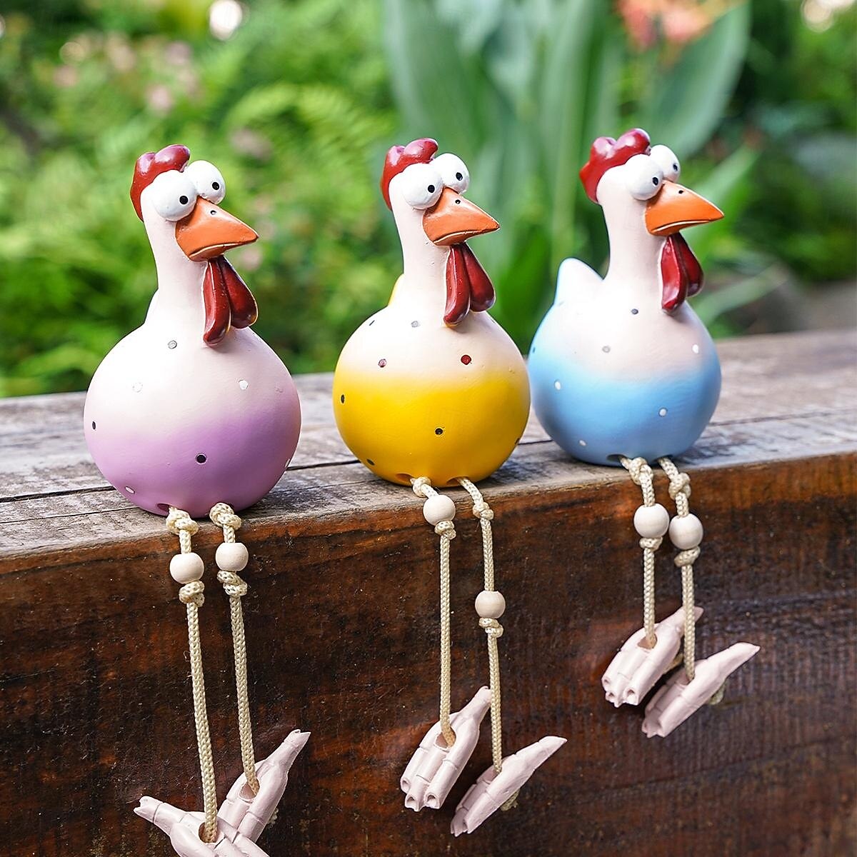 Søt og morsom storøyd kyllingfigur med lange bein – kreativ hagehengende kylling- og kalkunskulptur, miniatyrkunstpynt for hjem og utendørs hagedekor 2025 - $9.99 –P8