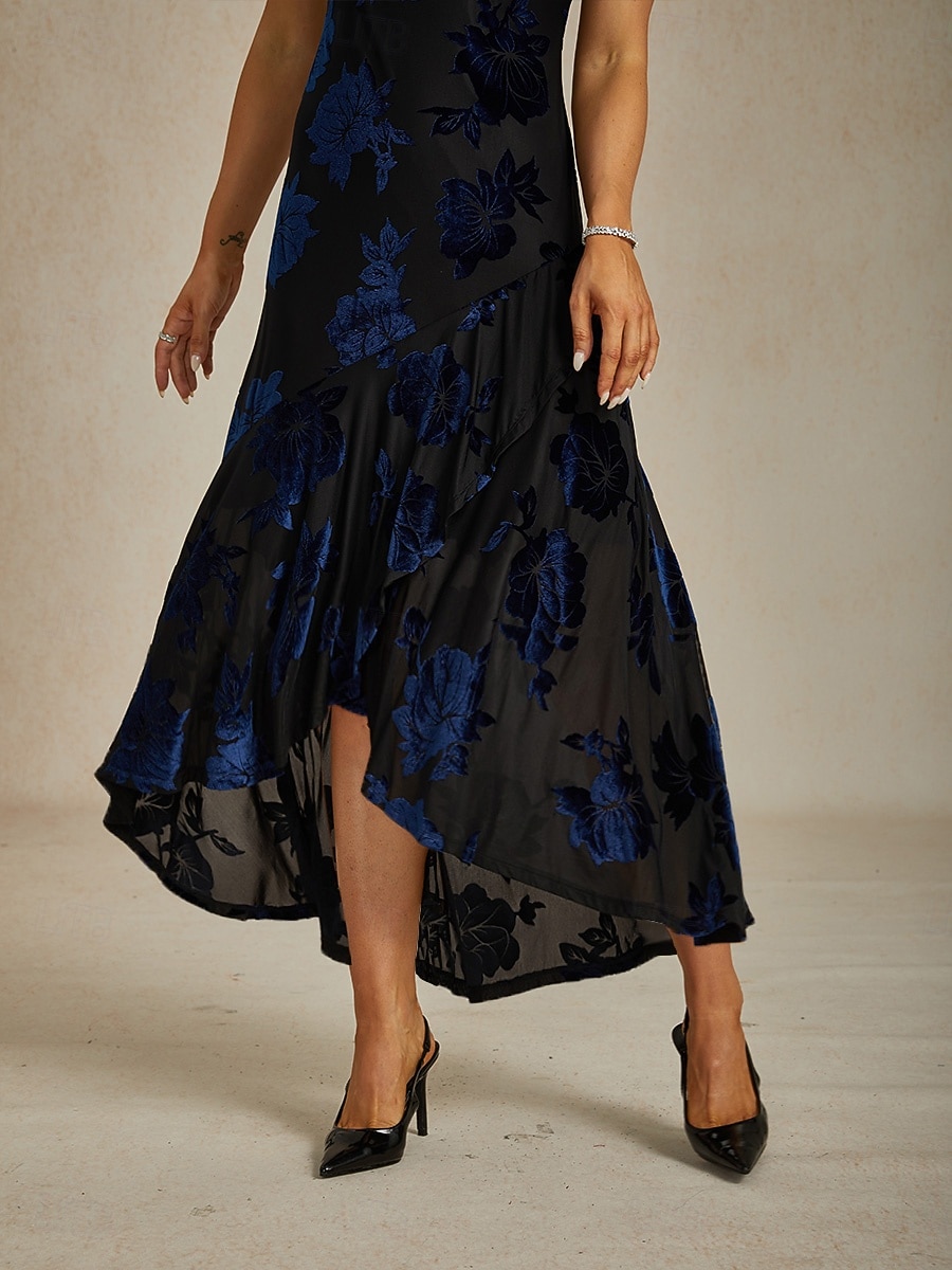 Femmes Robe maxi Robe fourreau Robe Trompette Sirène Robe trapèze Robe moulante Élégant Formel cocktail Soirée robe demoiselle d honneur Coupe régulière Fleuri Sans manches Col ras du cou bleu marine de 2025 ? $89.99 –P6
