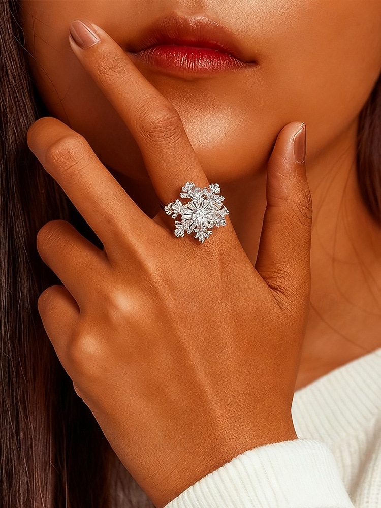 женское рождественское вращающееся кольцо в форме снежинки, регулируемое золотое и серебряное персонализированное украшение из кристаллов, элегантное праздничное коктейльное кольцо, идеально подходит для вечеринок и подарков 2026 - $11.99 –P1