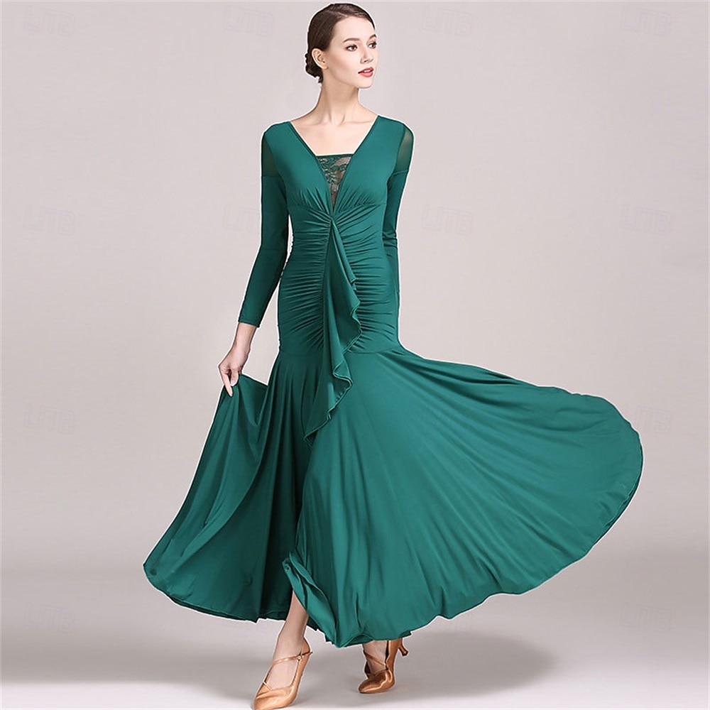 grünes Gesellschaftstanzkleid mit langen Ärmeln, gerüschten Details und Rüschenrock für eleganten Latein &Ballsaalaufführung 2026 - $129.99 –P4