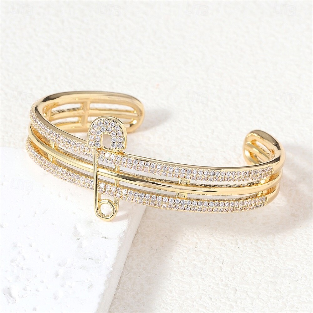 Zirconiu mismatched Forma alfabetului Modă Personalizat La modă Crom Bijuterii brățară Argintiu / Auriu Pentru Nuntă Petrecere Logodnă Bal 2025 - $29.99 –P3