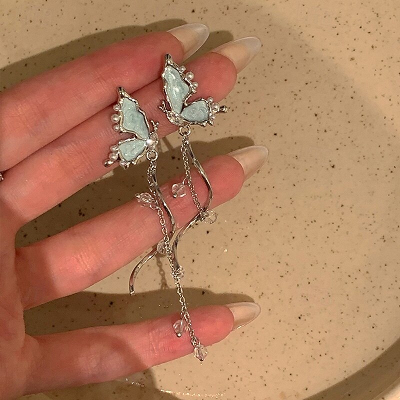 eleganti orecchini pendenti a farfalla – orecchini pendenti a catena lunga in argento con dettagli in cristallo per donna del 2026 a $7.99 –P3