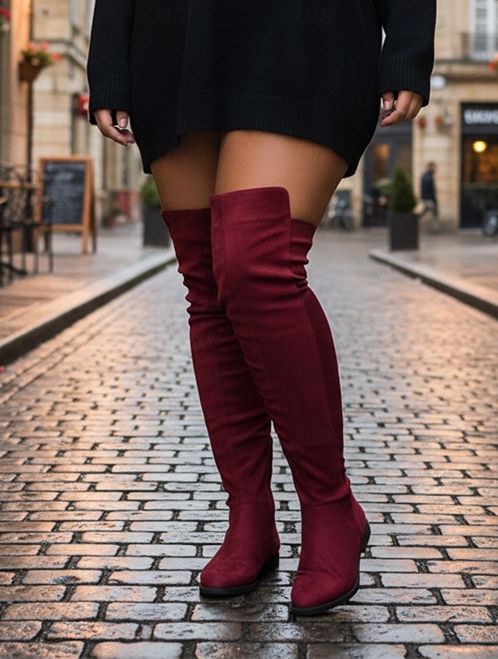 bottes en faux daim violet au-dessus du genou pour femmes – bottes hautes extensibles à talon plat et à la mode pour l'automne et l'hiver de 2026 ? $69.99 –P4