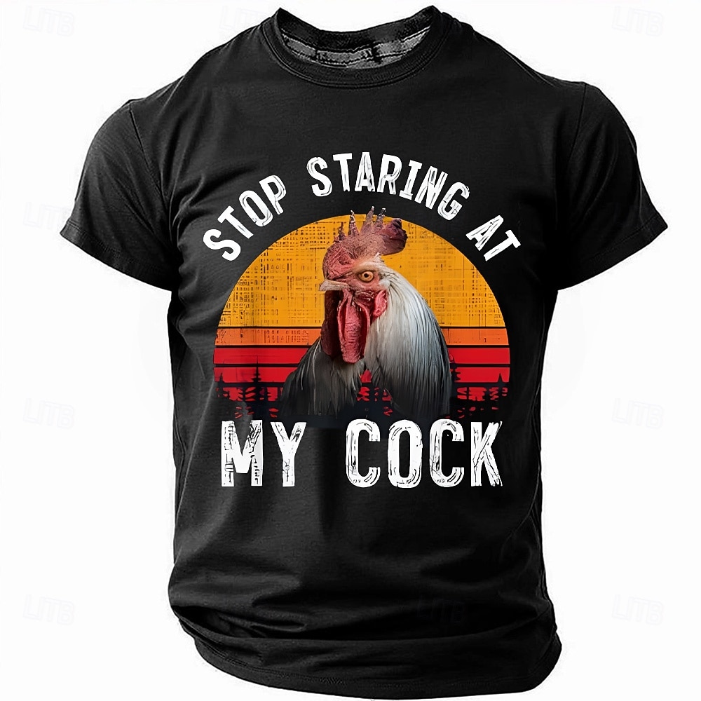 T-Shirt Grafica Divertente da Uomo con Gioco di Parole Gallina Manica Corta - Smettila di Fissare il Mio Gallo del 2026 a $21.99 –P1