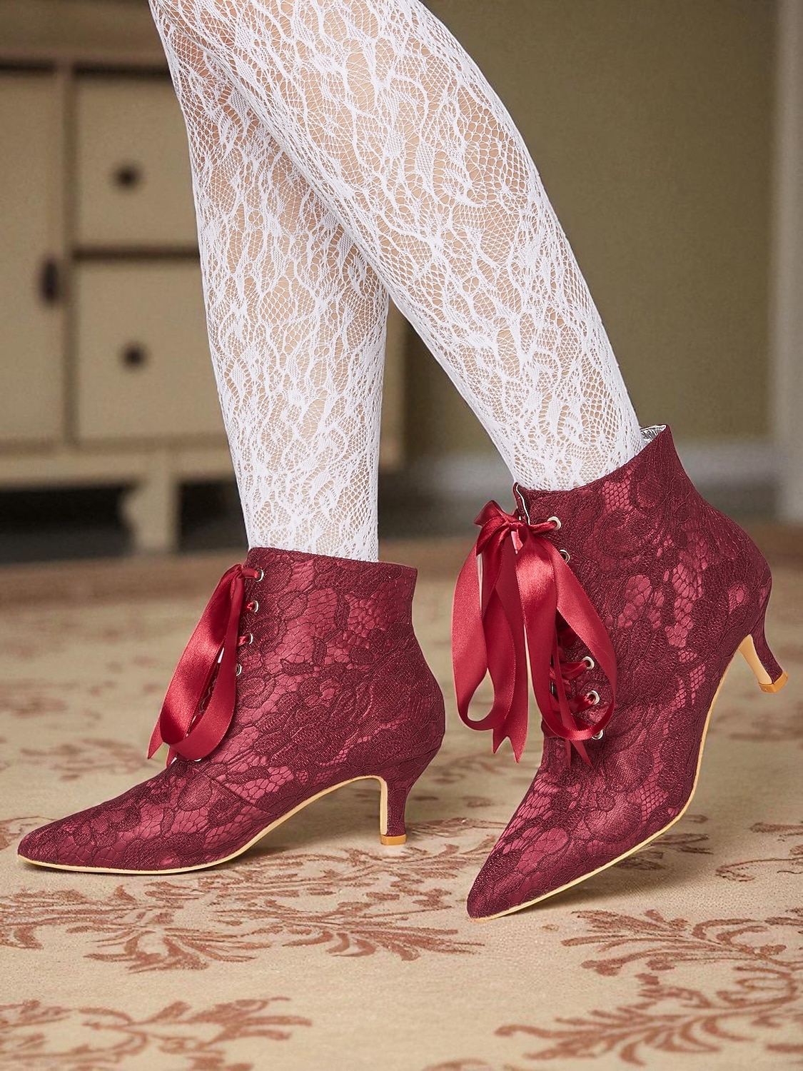 Γυναικεία πράσινα μποτάκια με κορδόνια και σατέν κορδέλα και τακούνι kitten - vintage μπότες σε βικτοριανό στιλ για γυναίκες, ιδανικές για γάμους, πάρτι gatsby &επίσημες εκδηλώσεις 2026 - $79.99 –P2