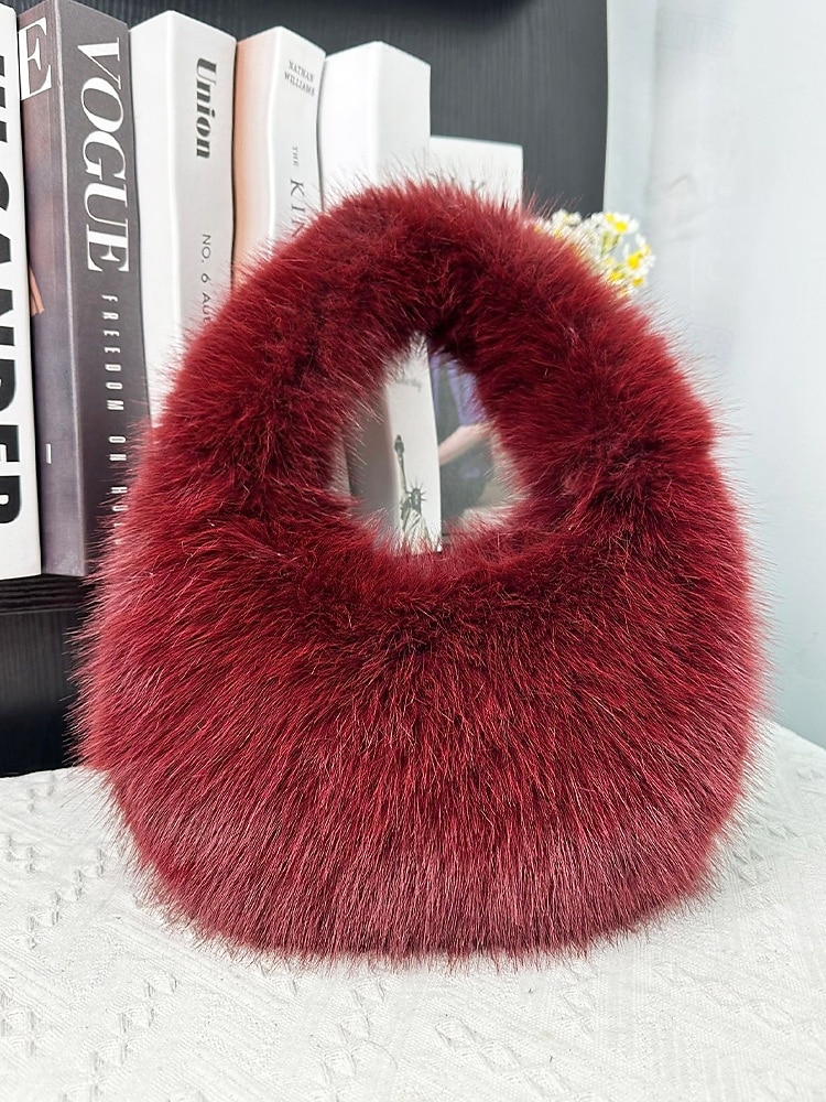 Damaxelväska i fuskpäls, mjukt plyschmaterial, elegant luffarmodell för julfester, finns i flera färger 2025 - $18.99 –P3