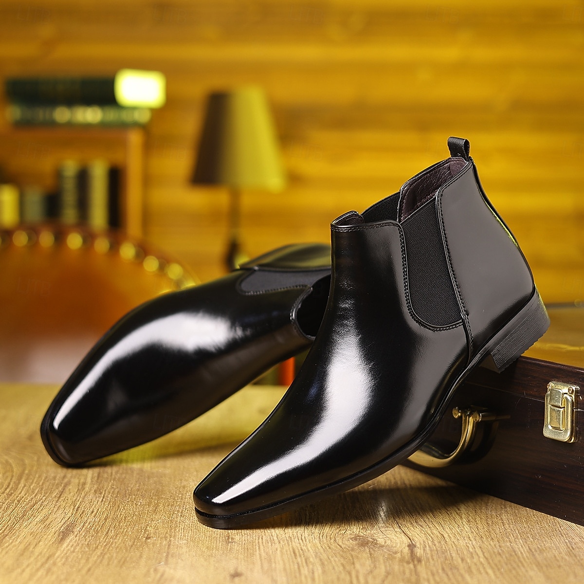 Homme Bottes Bottes Chelsea Marche Cuir PU Confortable Antidérapant Bottines Mocassin Bande Élastique Brun claire Brun foncé Noir Été Printemps Automne de 2025 ? $42.99 –P6