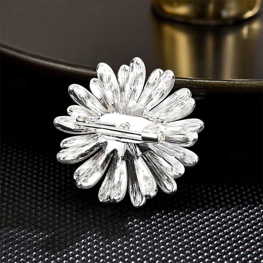 Brooches Floral Fashion Cute Simple Brooch Jewelry Silver For Wedding Party Gift Engagement Prom Festival 2026 - $17.49 –P3