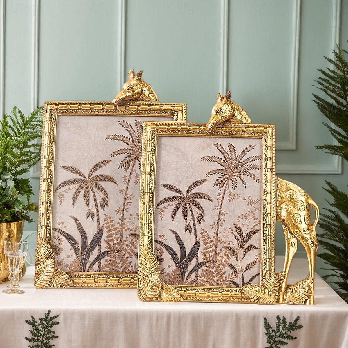 1 cadre photo décoratif rectangulaire en résine dorée en forme de girafe, cadre en résine, cadre d'affichage photo chaud pour bureau, adapté à la décoration de photos de famille et aux accessoires de de 2025 ? $19.49 –P7