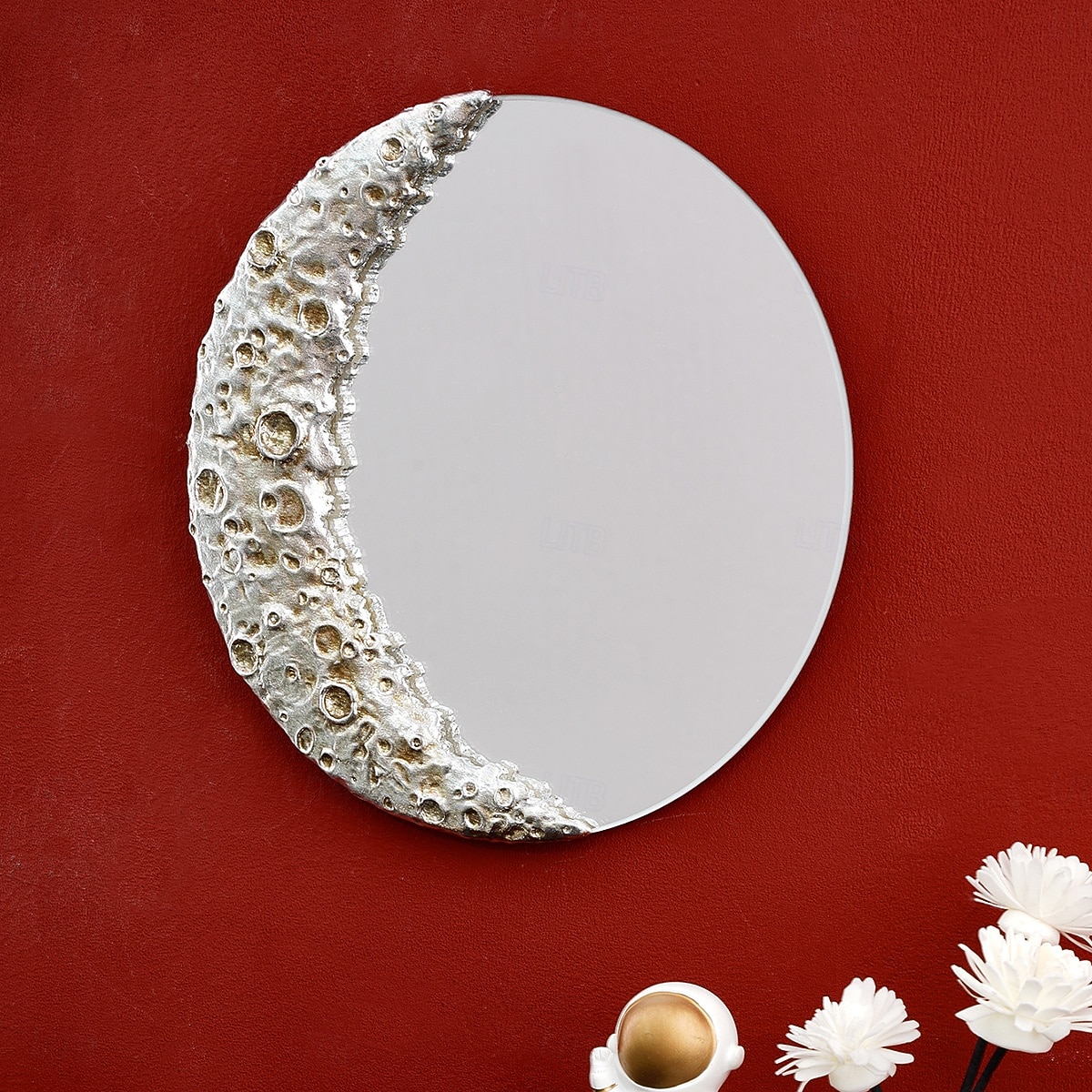 1 pendentif décoratif en forme de cratère lunaire en résine avec un miroir de cratère lunaire au design créatif suspendu à la surface, adapté à la décoration murale dans les salons, les bureaux et les de 2025 ? $28.99 –P1