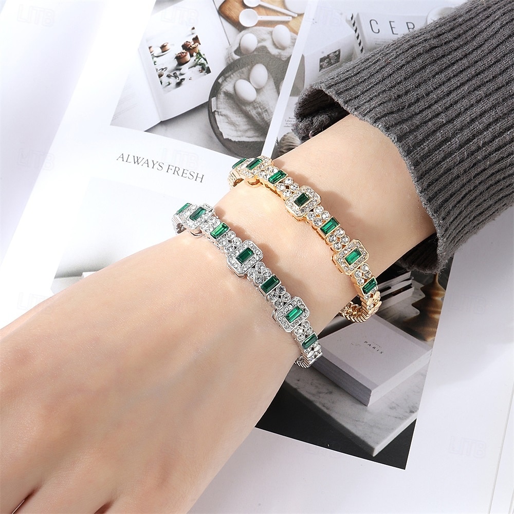 Bracelet Classique Zircon Forme de Lettres Élégant ancien Tendance Bracelet Bijoux Argent Doré Carré pour Mariage Soirée Fiançailles Bal de promo de 2026 ? $10.99 –P1