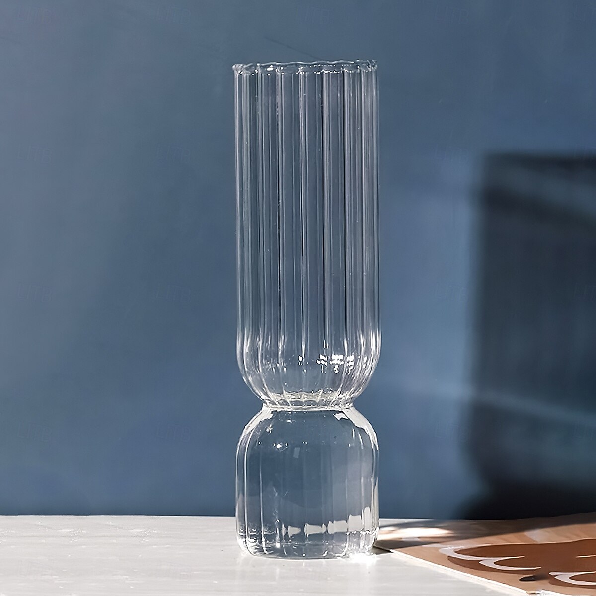1 шт. Современная и простая декоративная ваза в полоску, прозрачное стекло, гидропонная цветочная композиция, небольшая цветочная ваза для гостиной, обеденного стола, подходит для семейного обеденного 2026 - $13.49 –P3