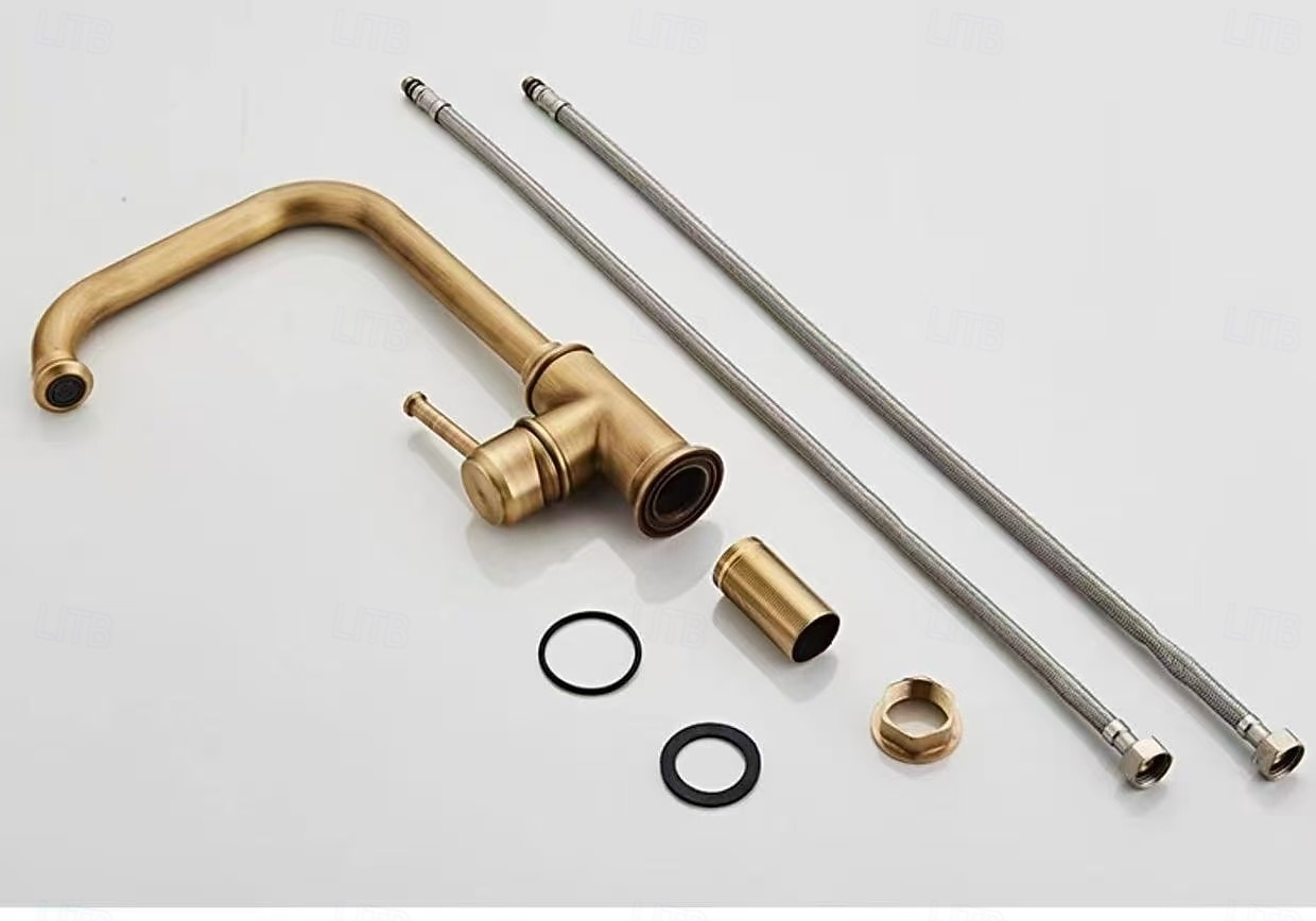 2026年 水栓 - シングルハンドルつの穴 電気メッキ プルアウト / プルダウン センターセット レトリ／ヴィンテージ Kitchen Taps  コレクション – $153.99 –P2