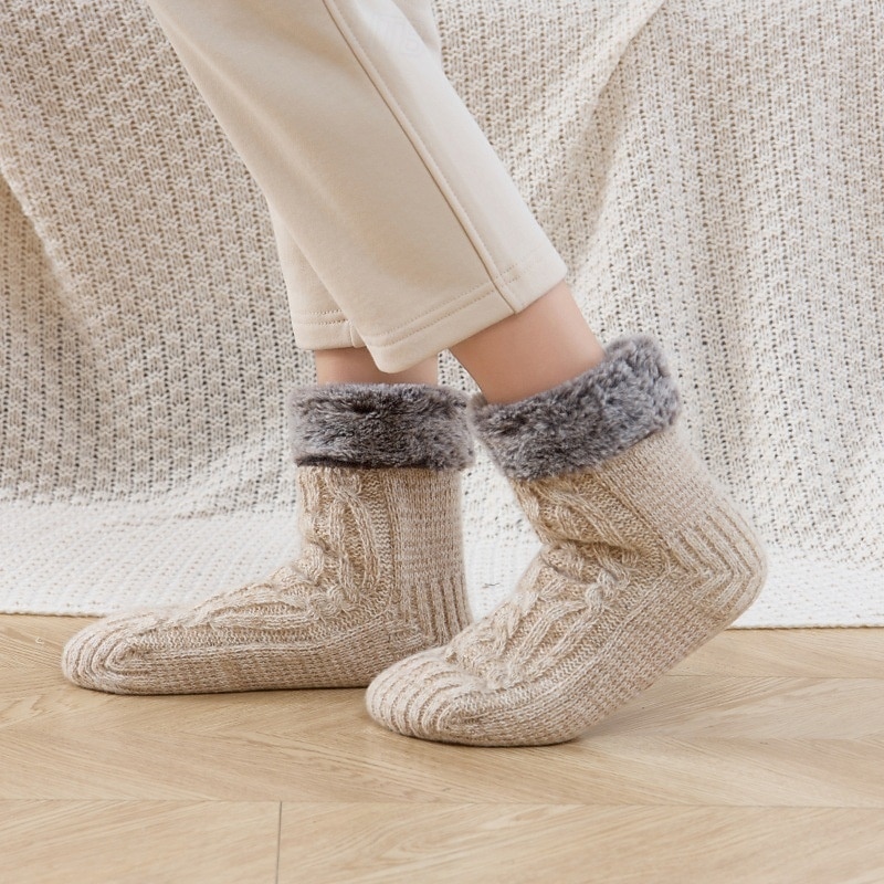 Pörröiset tohvelisukat naisille ja miehille, paksut fleecevuoratut liukumattomat lattiasukat kahvoilla, mukavat ja lämpimät talvisukat kotiin 2026 - $16.49 –P13