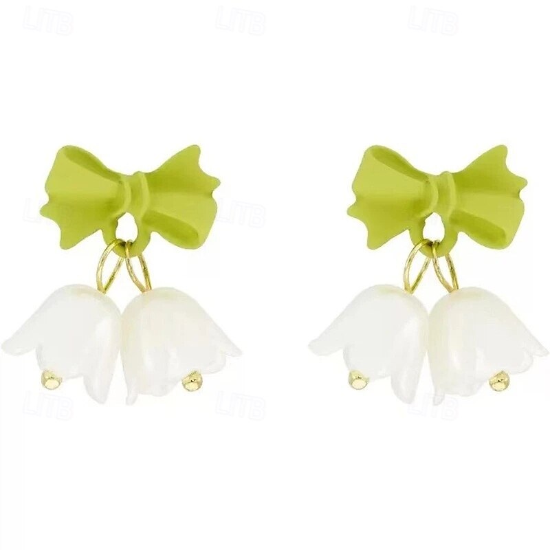 Boucles d'oreilles pendantes en forme de nœud et de clochette – Boucles d'oreilles pendantes en résine verte et lys blanc pour femmes de 2026 ? $7.99 –P2