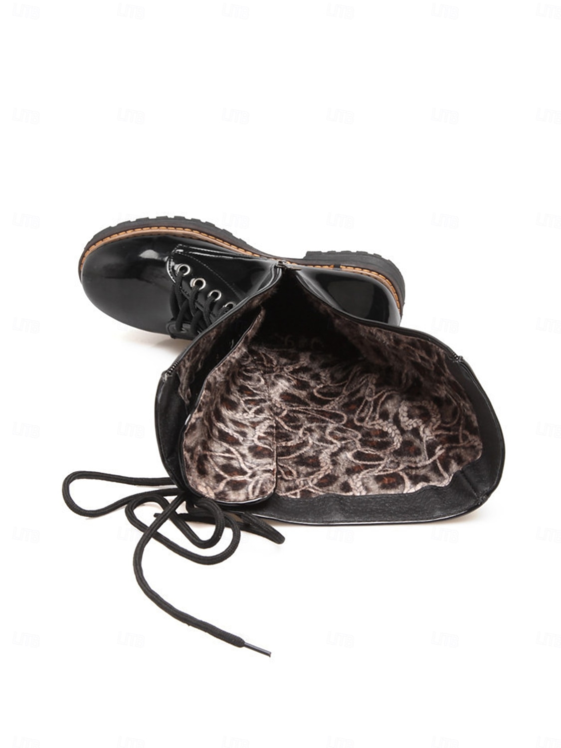 stivali da combattimento bianchi con lacci da donna, stivali classici casual preppy in pelle sintetica verniciata a metà polpaccio per ufficio, abbigliamento casual e attività all'aperto del 2026 a $69.99 –P4