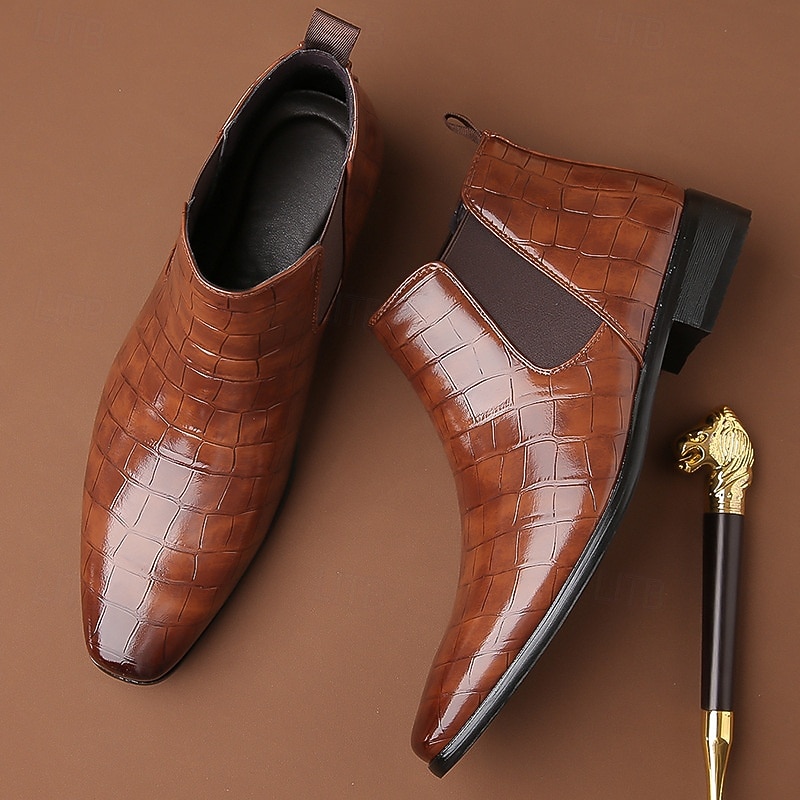 stivali chelsea da uomo in vera pelle sintetica color cuoio con pannelli laterali elastici e finitura liscia, eleganti stivaletti eleganti per lavoro, feste e occasioni formali del 2026 a $54.99 –P15