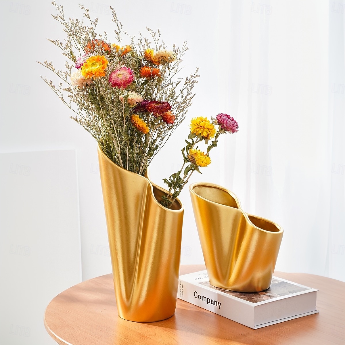 1 db egyszerű és kreatív, kétlyukú gyantás váza modern lakberendezési tárgy nappaliba, tévészekrénybe, virágkompozíció, szárított virág lakberendezési tárgy nappali előszoba dekoráció 2026 - $19.99 –P7