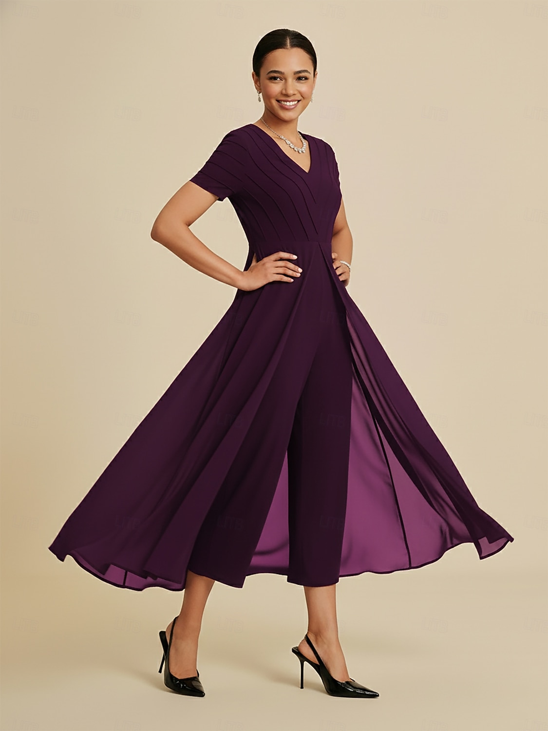 tuta da donna rosso vino con scollo a V, design a pannelli, finto due pezzi, fluido, trasparente, tessuto elasticizzato, casual, primavera estate autunno del 2025 a $114.99 –P1