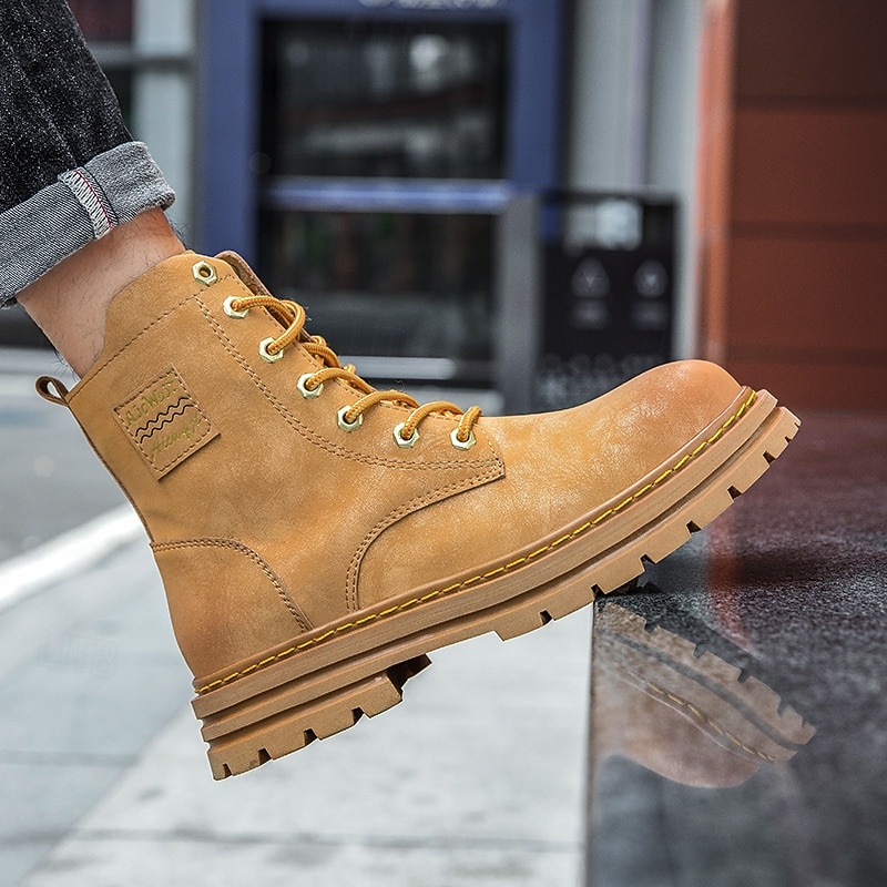 Per uomo Stivali Stivali da Lavoro Camminata Vintage Quotidiano PU Aumento Altezza Confortevole Stivali a Metà Polpaccio Allacciatura Tessuto almond Nero Giallo Autunno Inverno del 2026 a $64.99 –P12