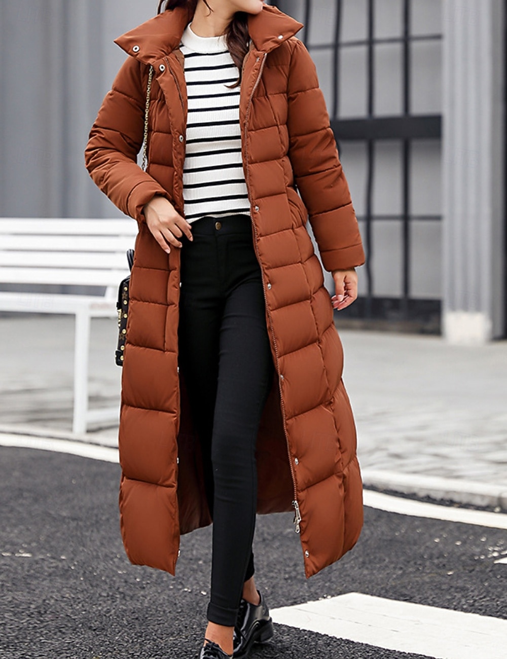 Dam Vinterkappa Dun Hoodiejacka Håller värmen Bekväm Dragkedja Ficka Aktiv Ledigt Slät Utomhus Semester Utekväll Helgen Lång Huva Normal Långärmad Ytterkläder Svart Vit Rubinrött Höst Vinter 2025 - $22.99 –P6