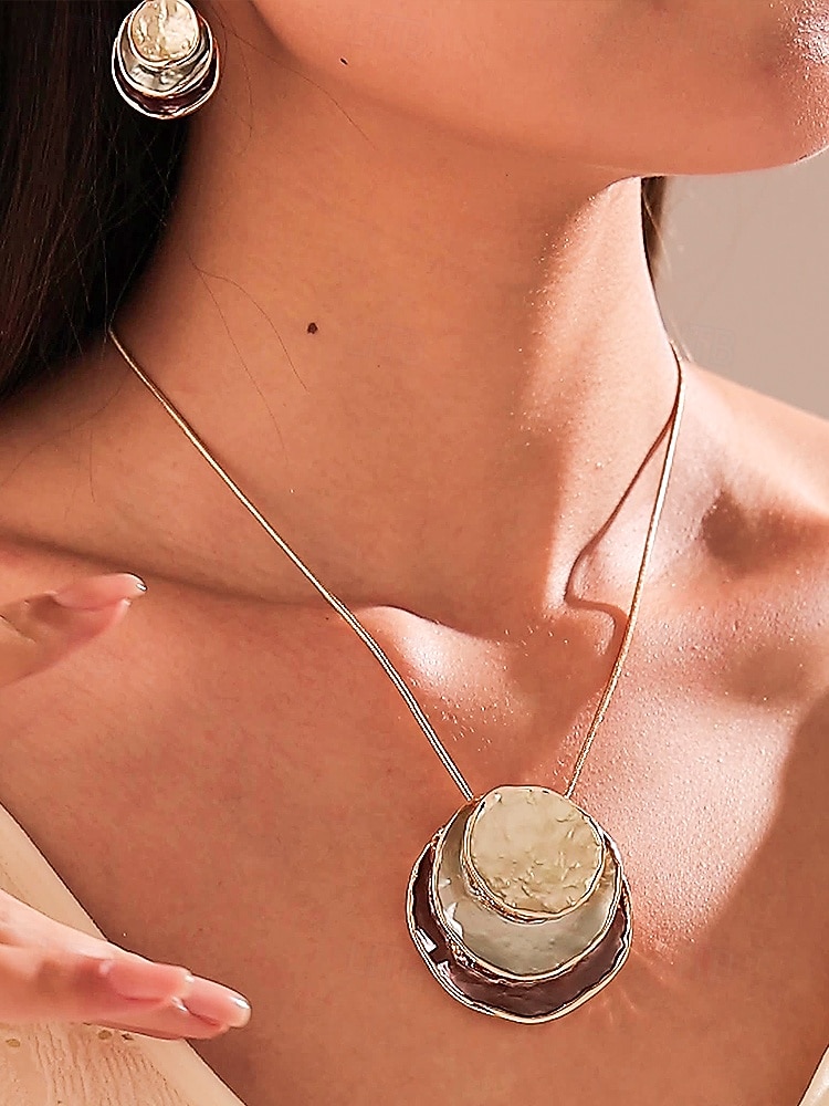 Naisten boheemi kerrostettu riipuskaulakoru ja roikkuvat korvakorut – hohtava simpukkakuvio, näyttävä koru rentoon ja juhlaan. 2026 - $18.99 –P3