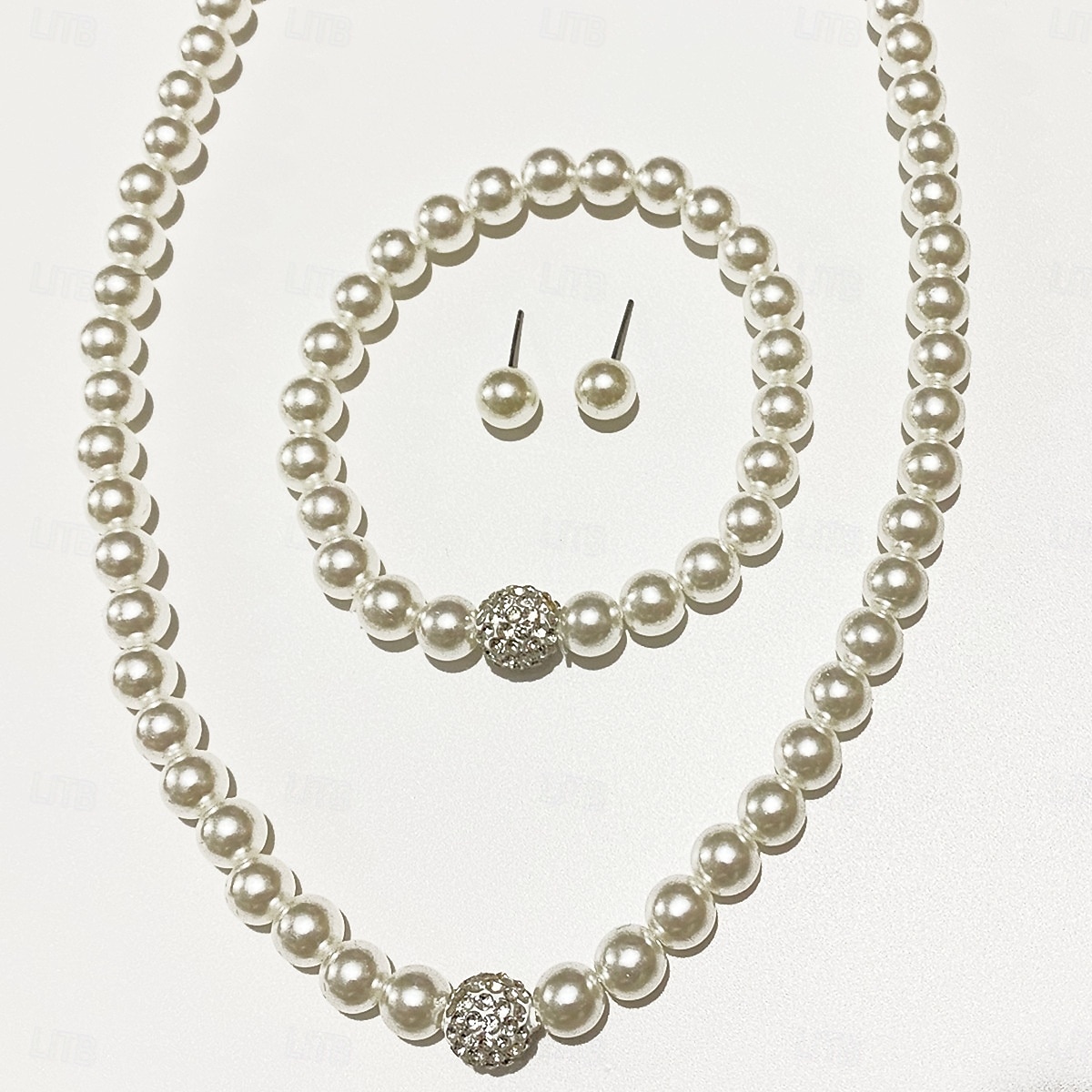 klassisches Perlenschmuckset – elegante weiße Imitationsperlenkette, Armband & Ohrstecker für Damen 2026 - $11.99 –P5