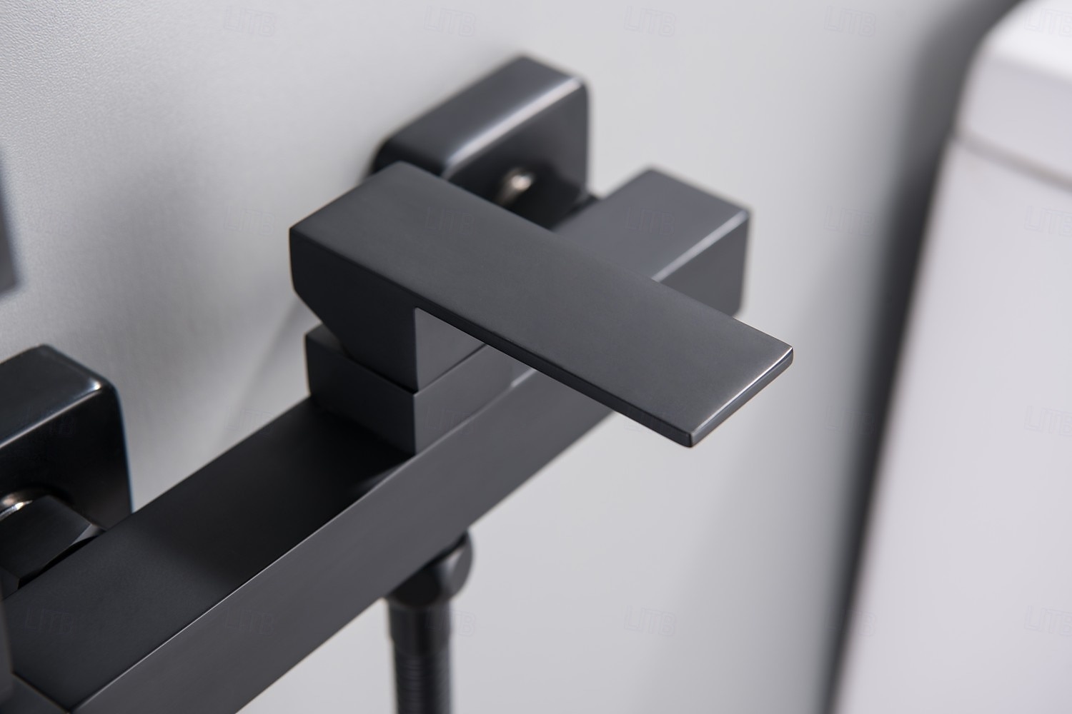 Биде кран черный Самоочищение Современный 2026 - $307.79 –P12