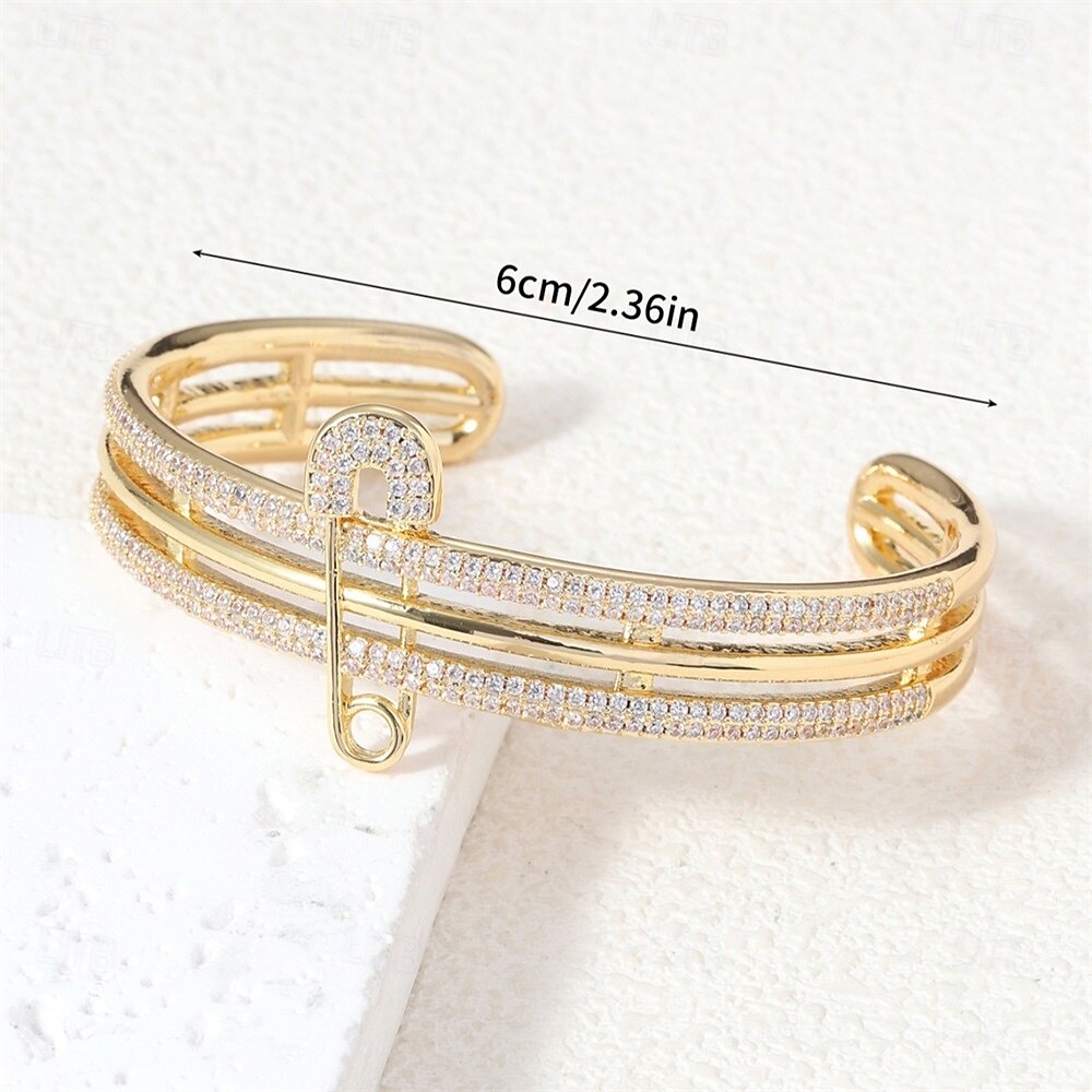 Zirconiu mismatched Forma alfabetului Modă Personalizat La modă Crom Bijuterii brățară Argintiu / Auriu Pentru Nuntă Petrecere Logodnă Bal 2025 - $29.99 –P4