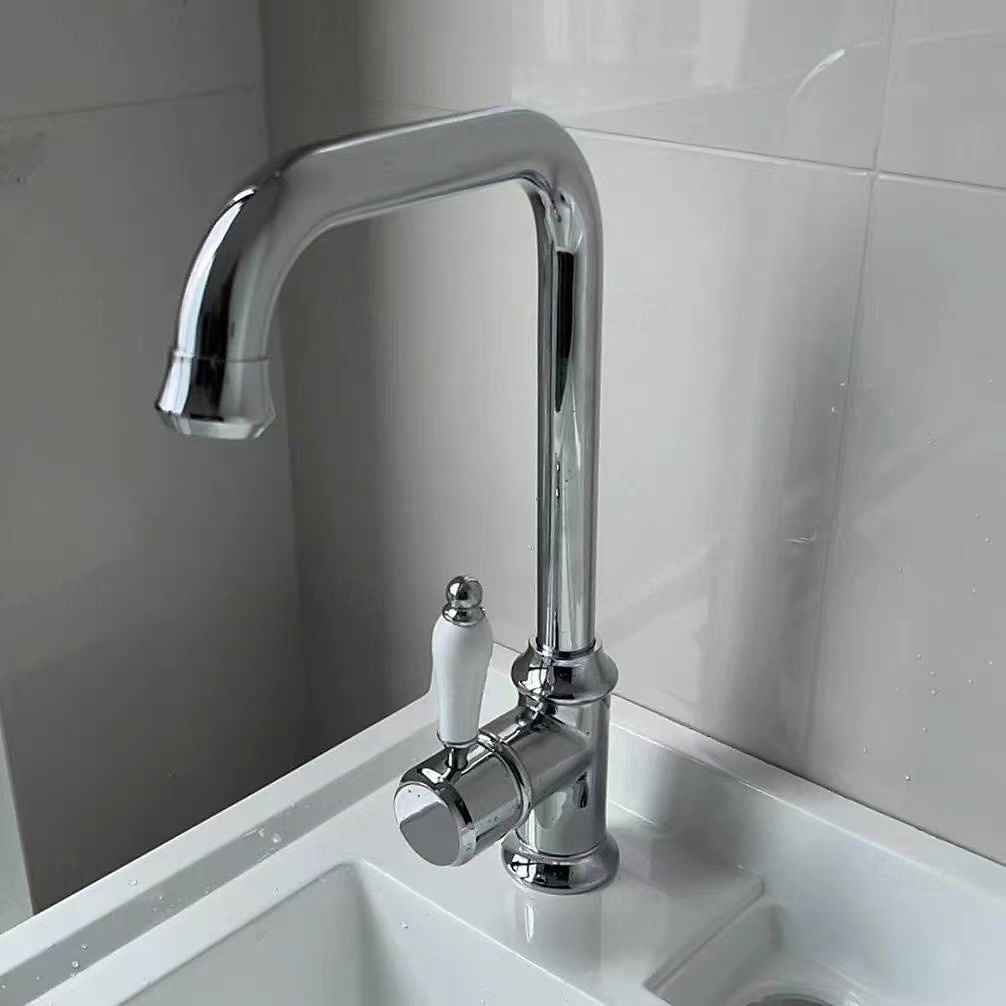 2026年 水栓 - シングルハンドルつの穴 電気メッキ プルアウト / プルダウン センターセット レトリ／ヴィンテージ Kitchen Taps  コレクション – $153.99 –P4