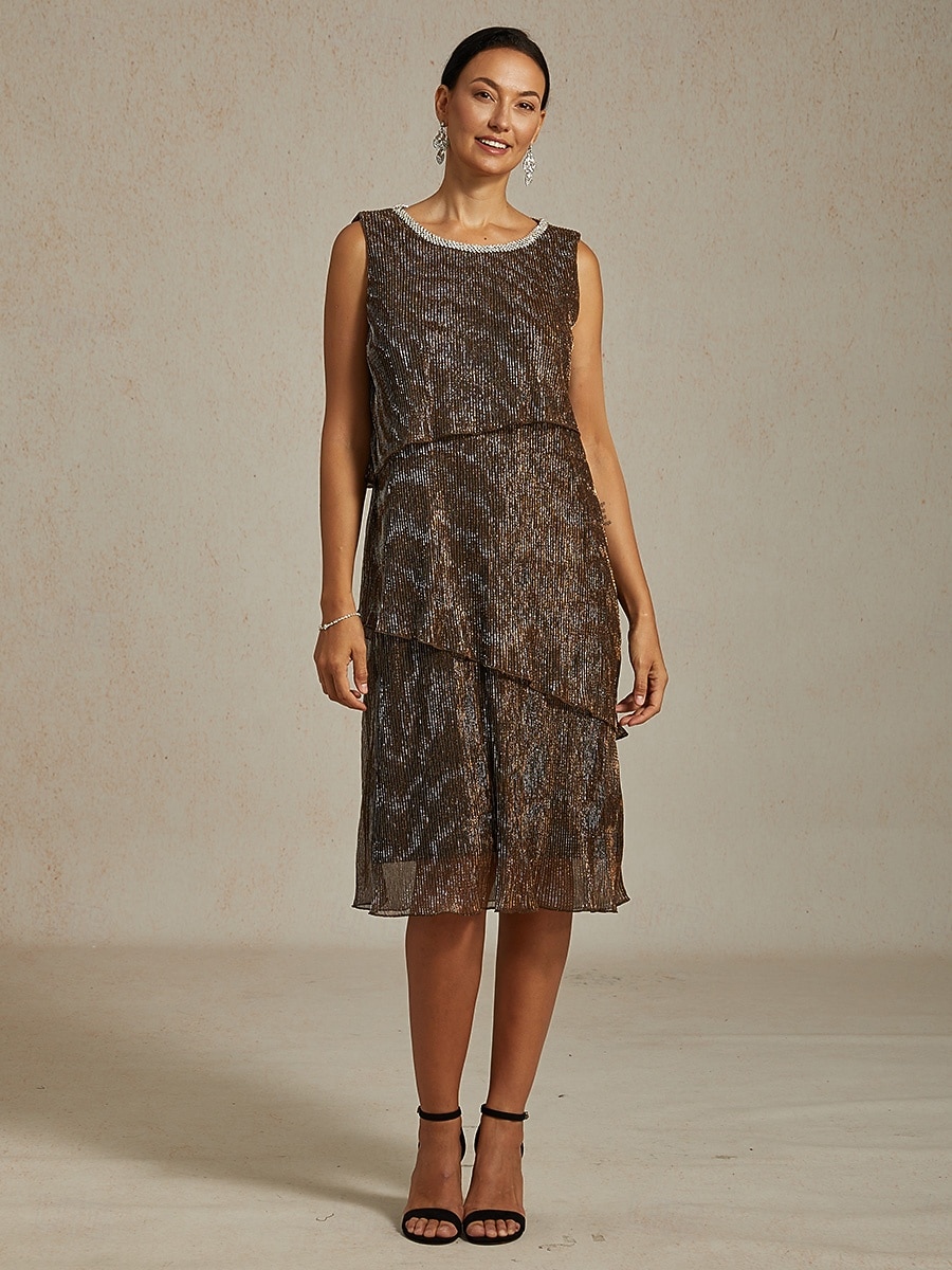 Dame Midikjole Skiftkjole Plissert kjole Grime kjole Elegant Fest Formelt Fest Bryllupsgjest Cocktailfest Normal Helfarge Ermeløs Crew-hals Brun Sommer Vår Høst Vinter 2025 - $141.99 –P8